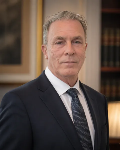 Carlos Cesar Franco
